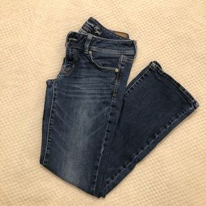 Slim boot jeans